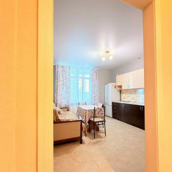 Сдается 1-комнатная квартира, 40 м²
