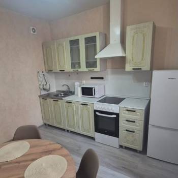 Сдается 1-комнатная квартира, 38,6 м²