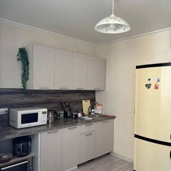Продается 1-комнатная квартира, 37,9 м²
