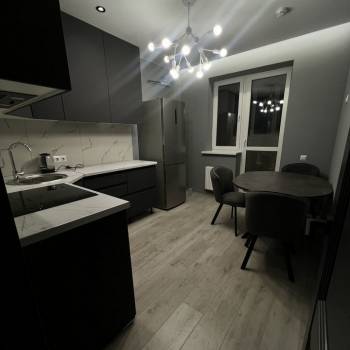 Сдается 2-х комнатная квартира, 70 м²