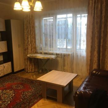 Сдается 1-комнатная квартира, 40 м²