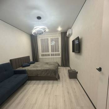 Сдается 1-комнатная квартира, 37 м²