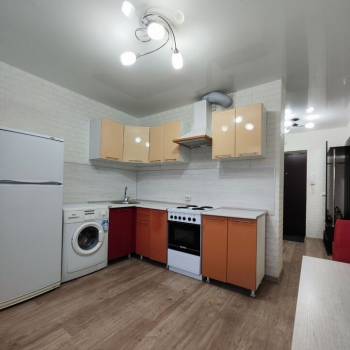 Продается 1-комнатная квартира, 37,4 м²