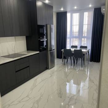 Сдается 1-комнатная квартира, 42 м²