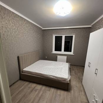 Сдается Многокомнатная квартира, 76 м²