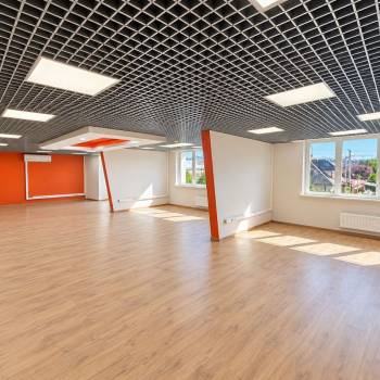Сдается Нежилое помещение, 670 м²