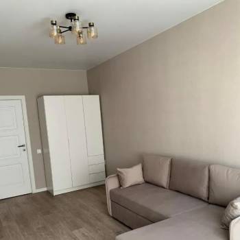 Сдается 1-комнатная квартира, 41 м²