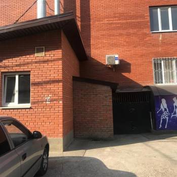 Сдается 2-х комнатная квартира, 60 м²