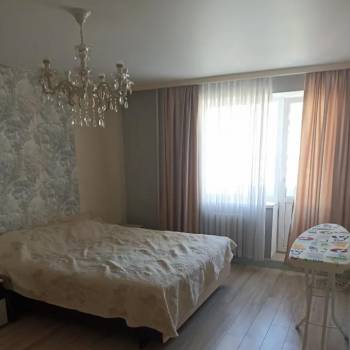 Продается 1-комнатная квартира, 55 м²