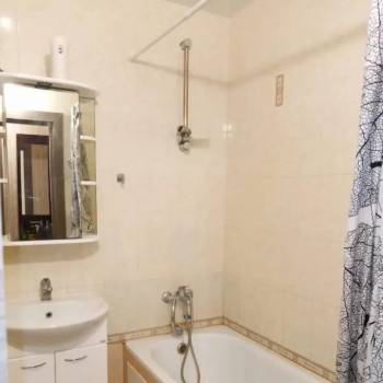 Сдается 1-комнатная квартира, 39 м²