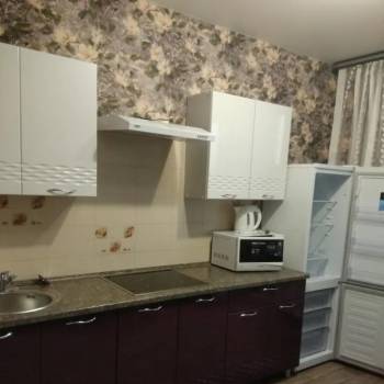 Сдается 1-комнатная квартира, 38 м²