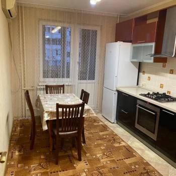 Сдается 2-х комнатная квартира, 61 м²