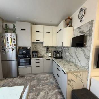 Продается 1-комнатная квартира, 33,4 м²