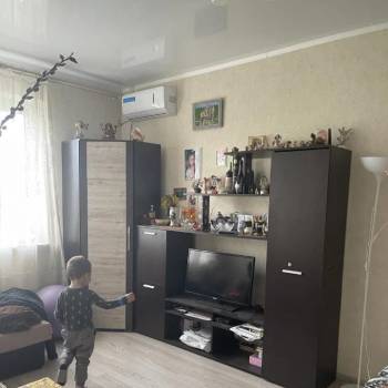 Продается 1-комнатная квартира, 33 м²