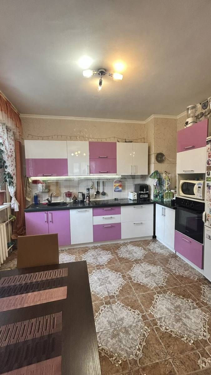 Продам 3-х к квартиру, ЮМР (проспект Чекистов)