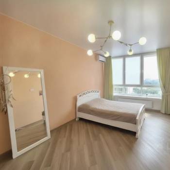 Продается 1-комнатная квартира, 38 м²