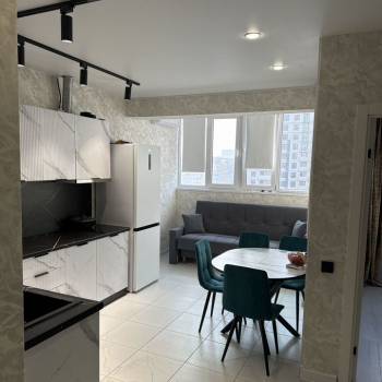 Сдается 1-комнатная квартира, 40 м²