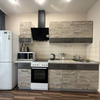 Сдается 1-комнатная квартира, 42 м²