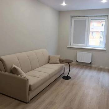 Сдается 1-комнатная квартира, 35 м²
