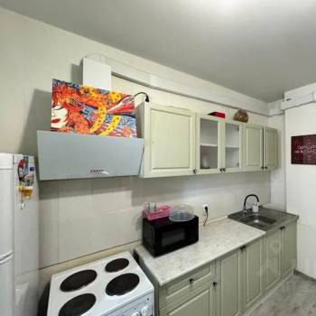 Сдается 1-комнатная квартира, 42 м²