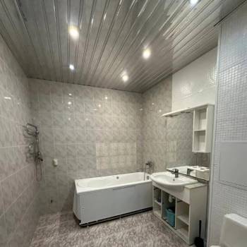 Продается 3-х комнатная квартира, 101,6 м²