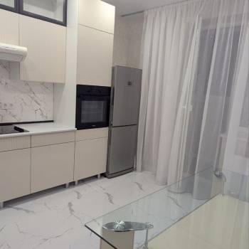 Сдается 1-комнатная квартира, 48 м²