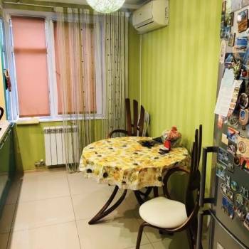 Сдается Многокомнатная квартира, 70 м²