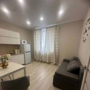 Продается 1-комнатная квартира, 35,9 м²