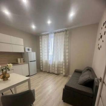 Продается 1-комнатная квартира, 35,9 м²
