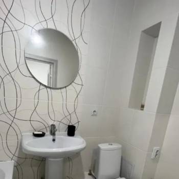 Продается 1-комнатная квартира, 35 м²