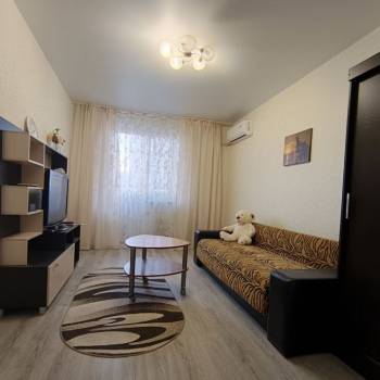 Сдается 1-комнатная квартира, 39 м²