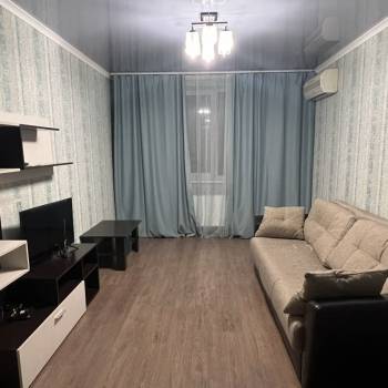 Сдается 1-комнатная квартира, 45 м²