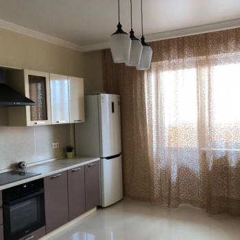Сдается Многокомнатная квартира, 101 м²