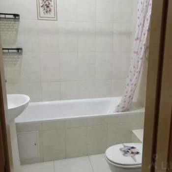 Продается 1-комнатная квартира, 40 м²