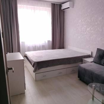 Сдается 1-комнатная квартира, 39 м²