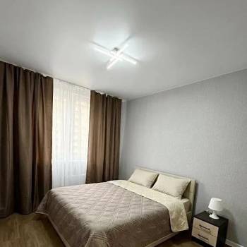Сдается 1-комнатная квартира, 45 м²
