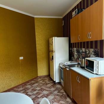 Сдается 1-комнатная квартира, 52 м²