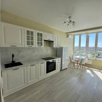 Сдается 1-комнатная квартира, 39 м²