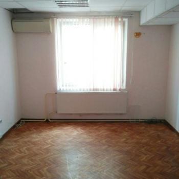 Сдается Нежилое помещение, 168 м²