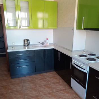 Сдается 1-комнатная квартира, 42 м²