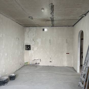 Продается 1-комнатная квартира, 43 м²