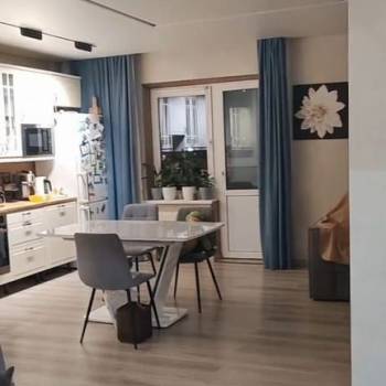 Продается 3-х комнатная квартира, 81,3 м²