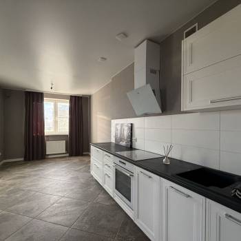 Продается 2-х комнатная квартира, 68,1 м²