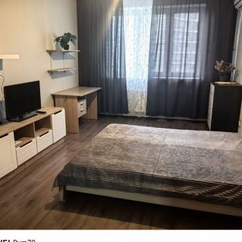 Сдается 1-комнатная квартира, 40 м²