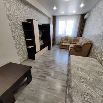 Сдается 1-комнатная квартира, 43,5 м²