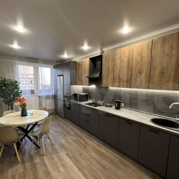 Сдается 2-х комнатная квартира, 67 м²