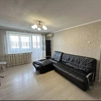 Сдается 1-комнатная квартира, 37 м²