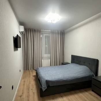 Сдается 1-комнатная квартира, 38,2 м²