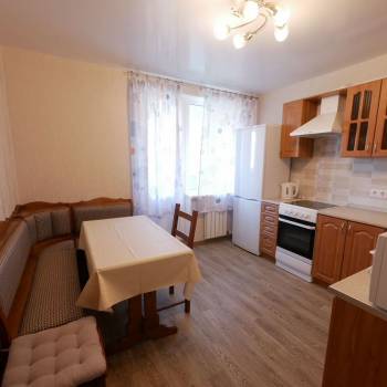 Сдается 1-комнатная квартира, 40 м²