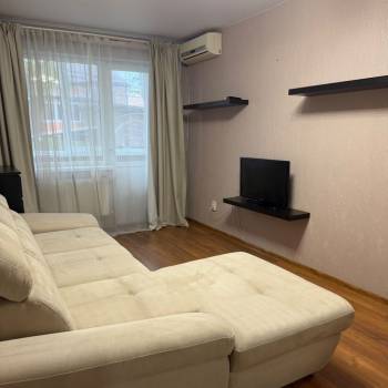 Сдается 1-комнатная квартира, 36 м²